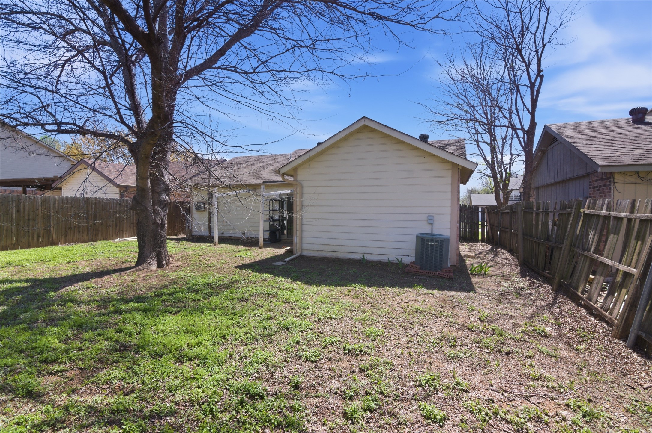 4621 Waterway Drive N Fort Worth TX 76137