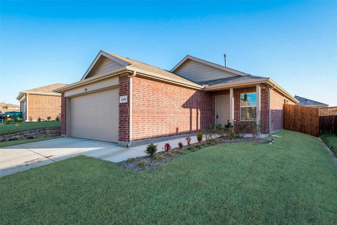 2414 Russell Street Crandall TX 75114