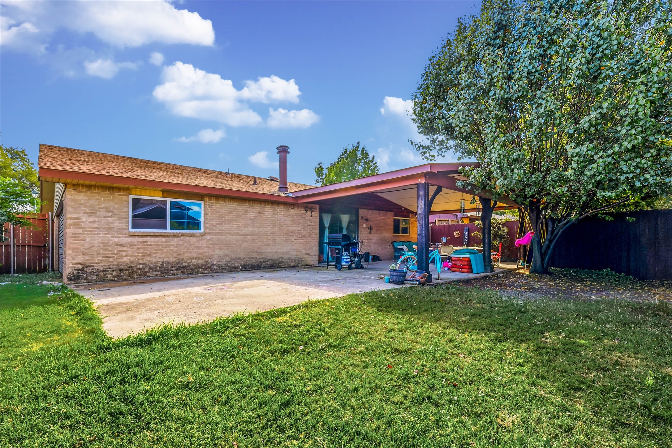 6317 Locust Street Rowlett TX 75089