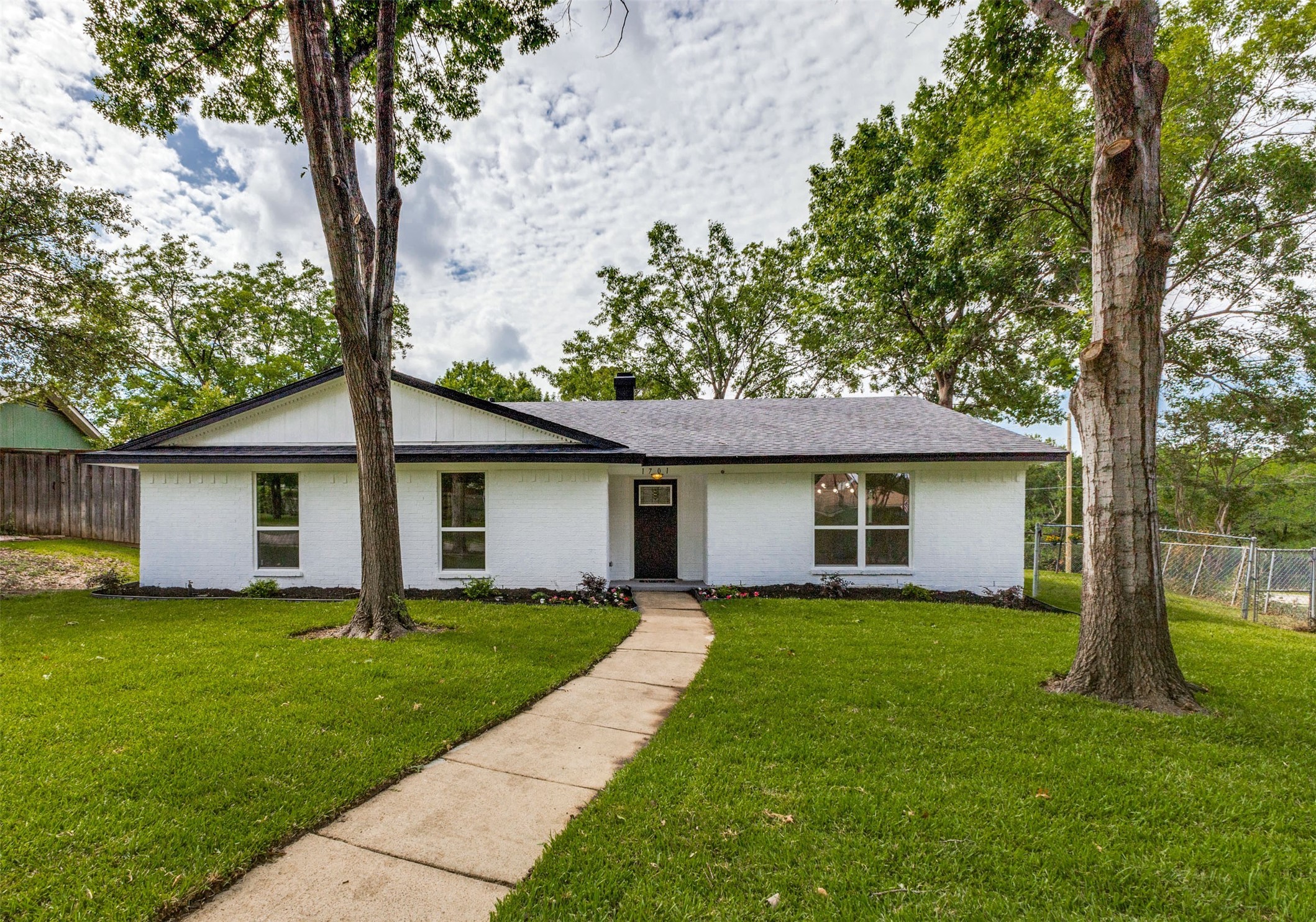 1701 Woodlawn Parkway Mesquite TX 75149