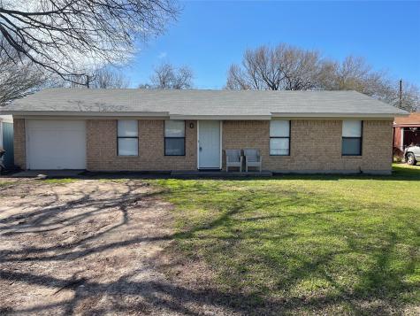 205 Elmwood Street Azle TX 76020