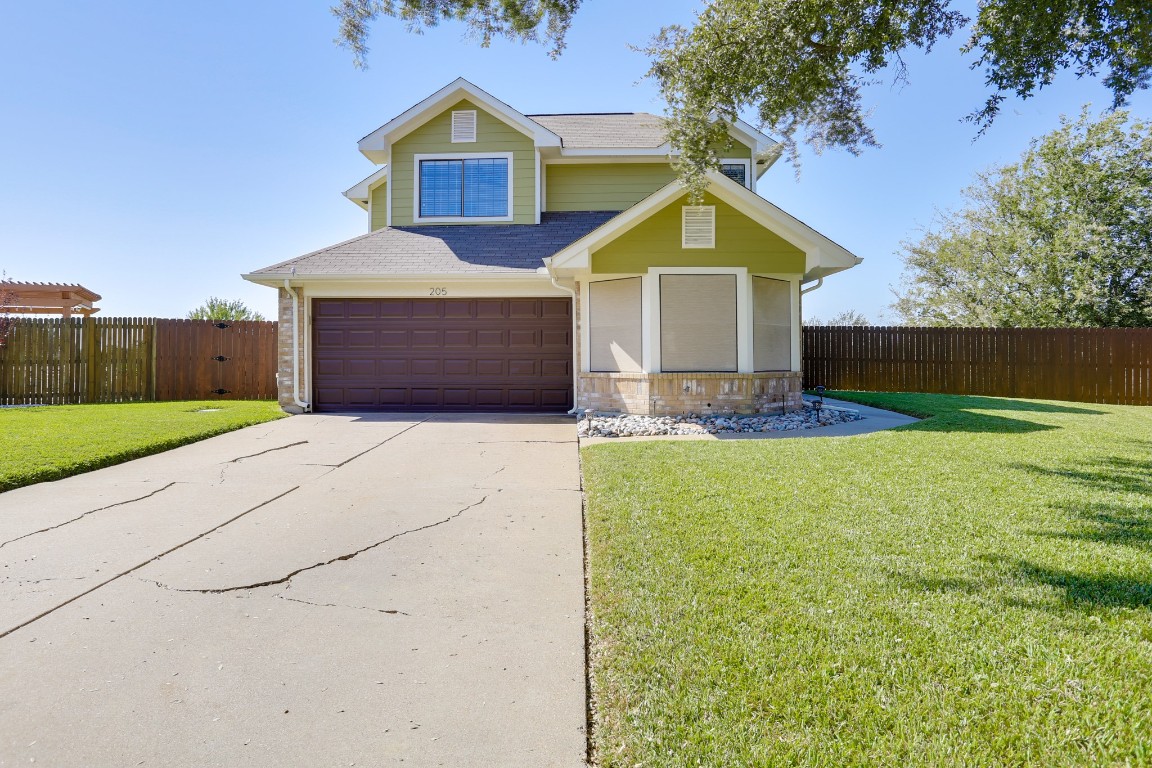 205 N Long Rifle Drive Fort Worth TX 76108