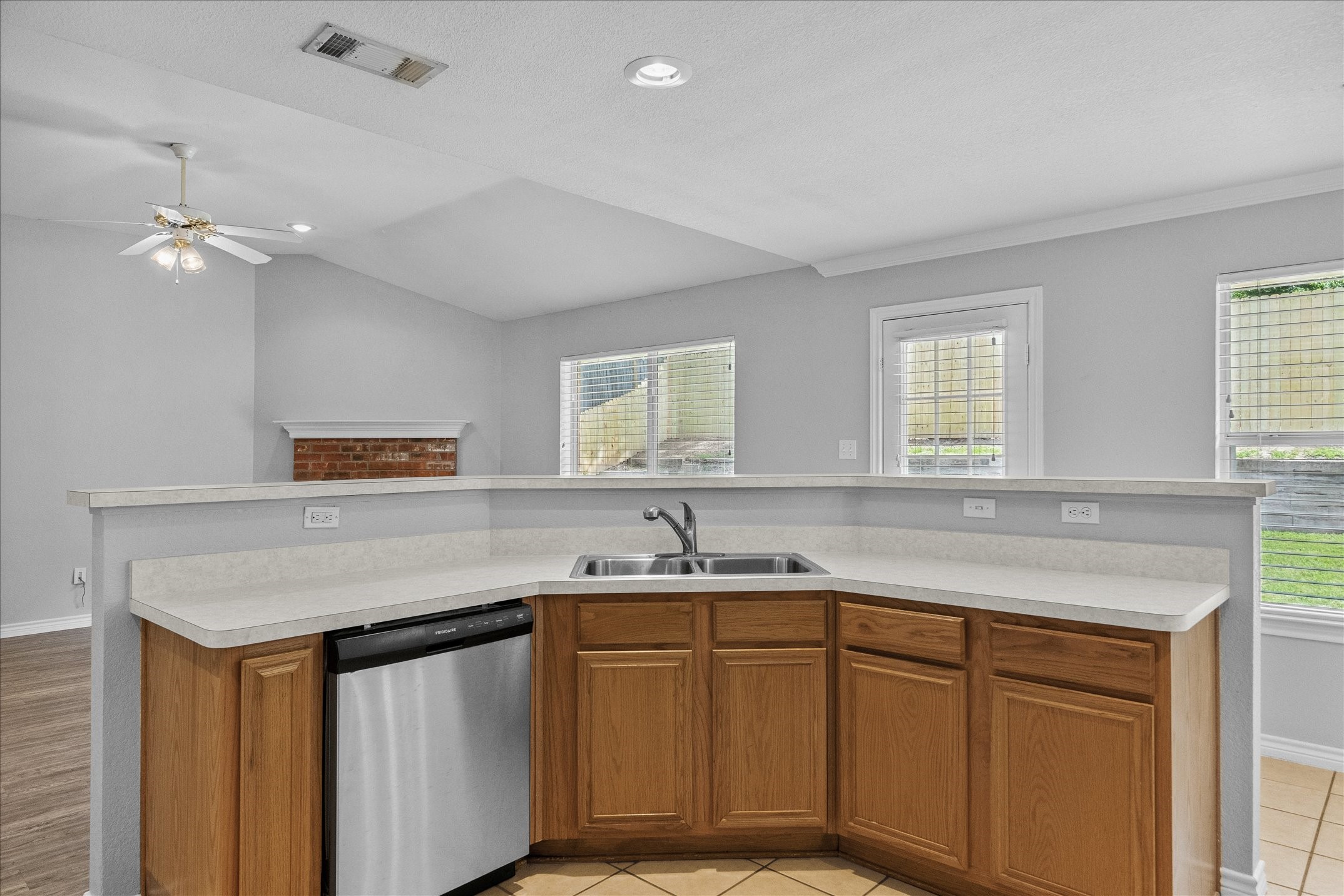 222 Amanda Court Whitehouse TX 75791