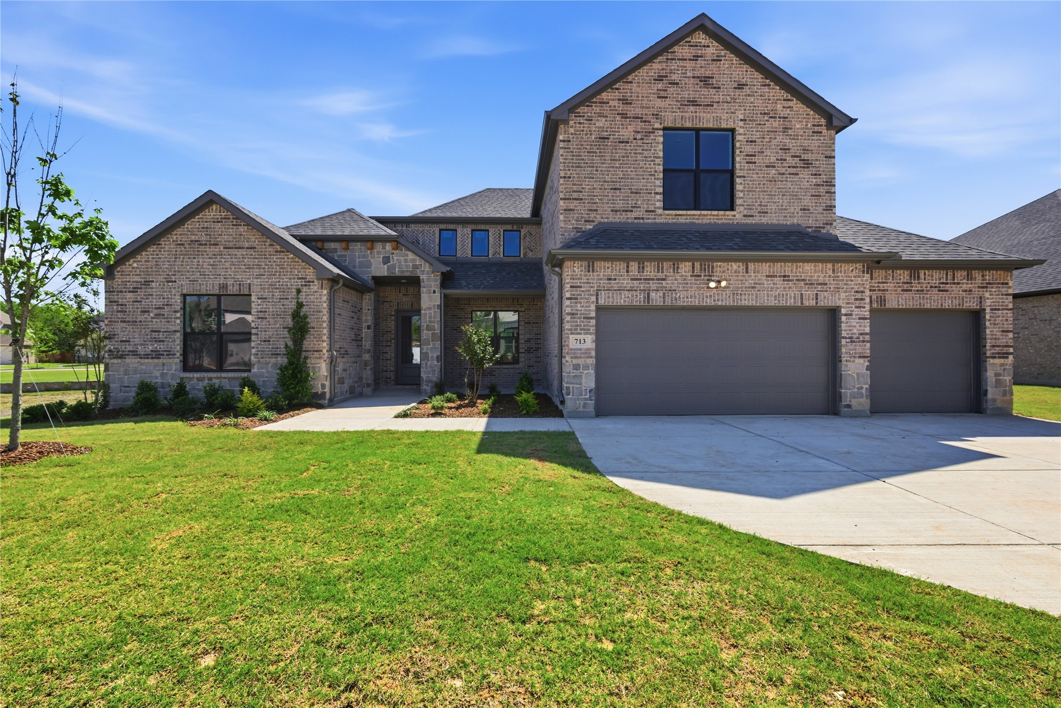 713 Anne Road Van Alstyne TX 75495