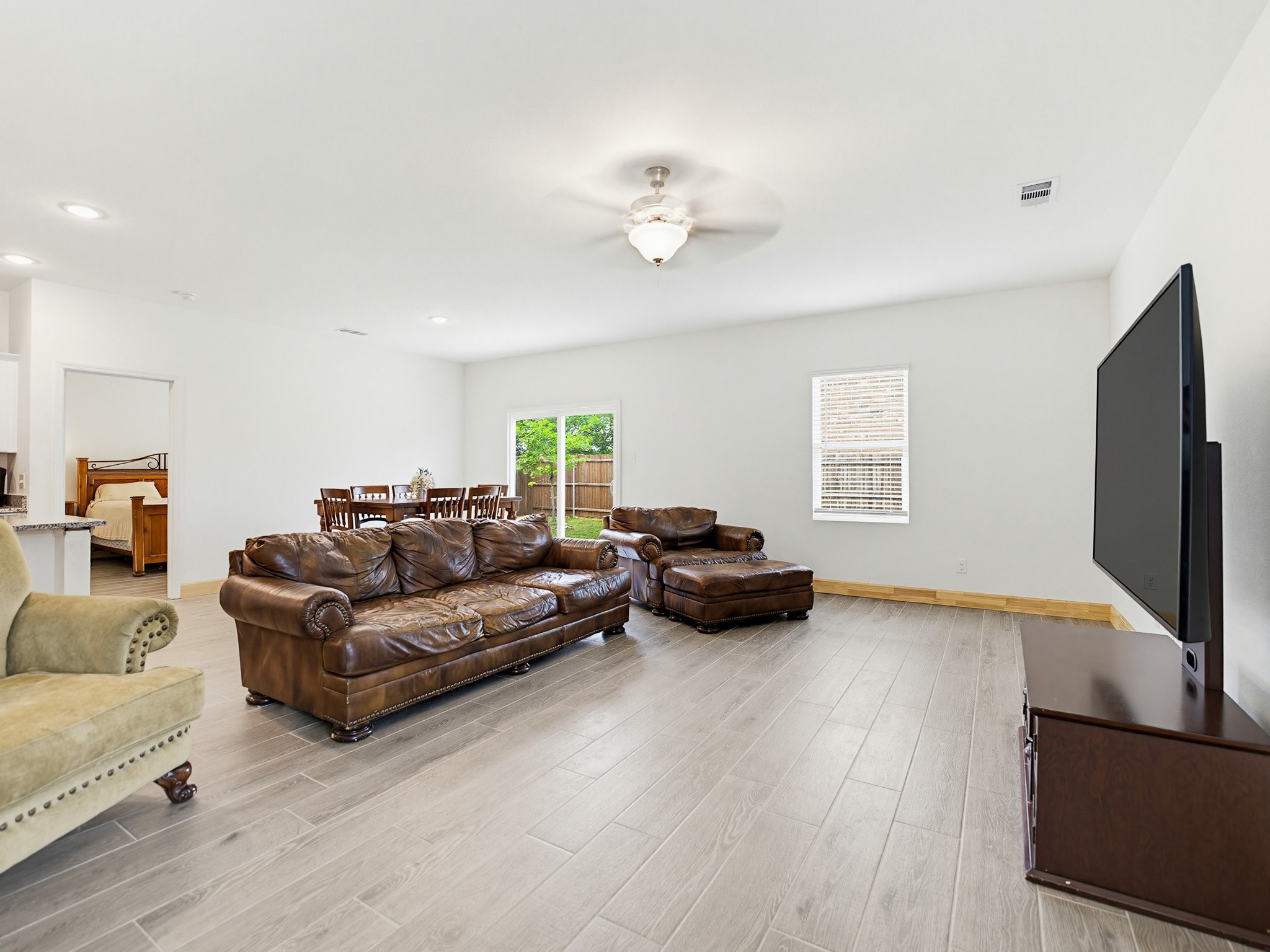 1533 Ancer Way Fort Worth TX 76052