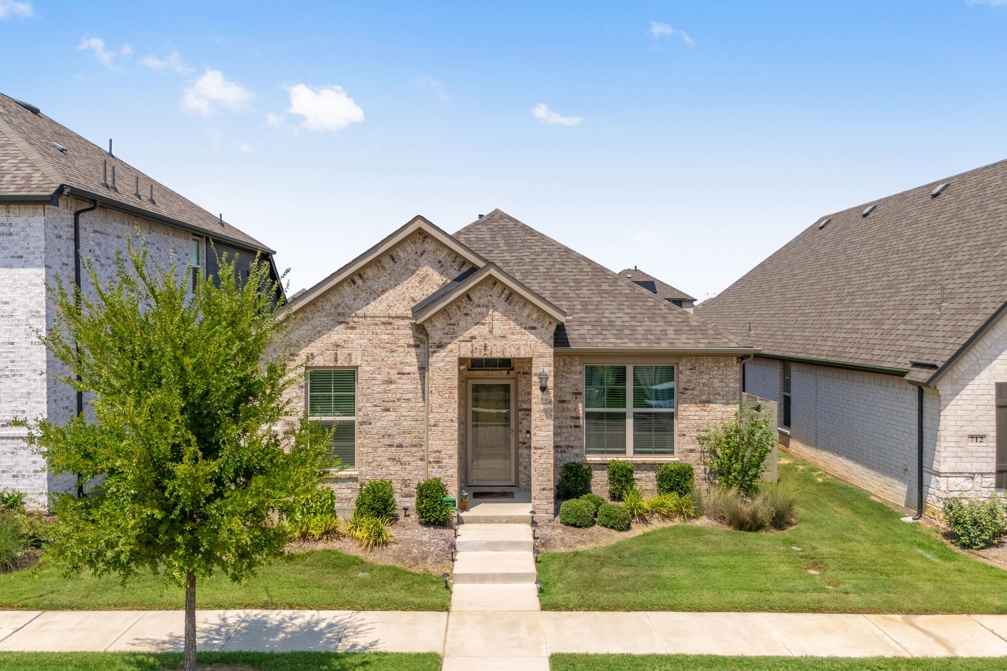 716 Lamp Post Lane Argyle TX 76226