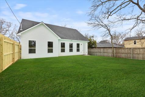919 W Day Street Denison TX 75020