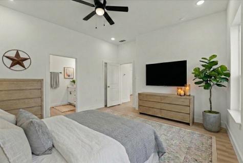 919 W Day Street Denison TX 75020