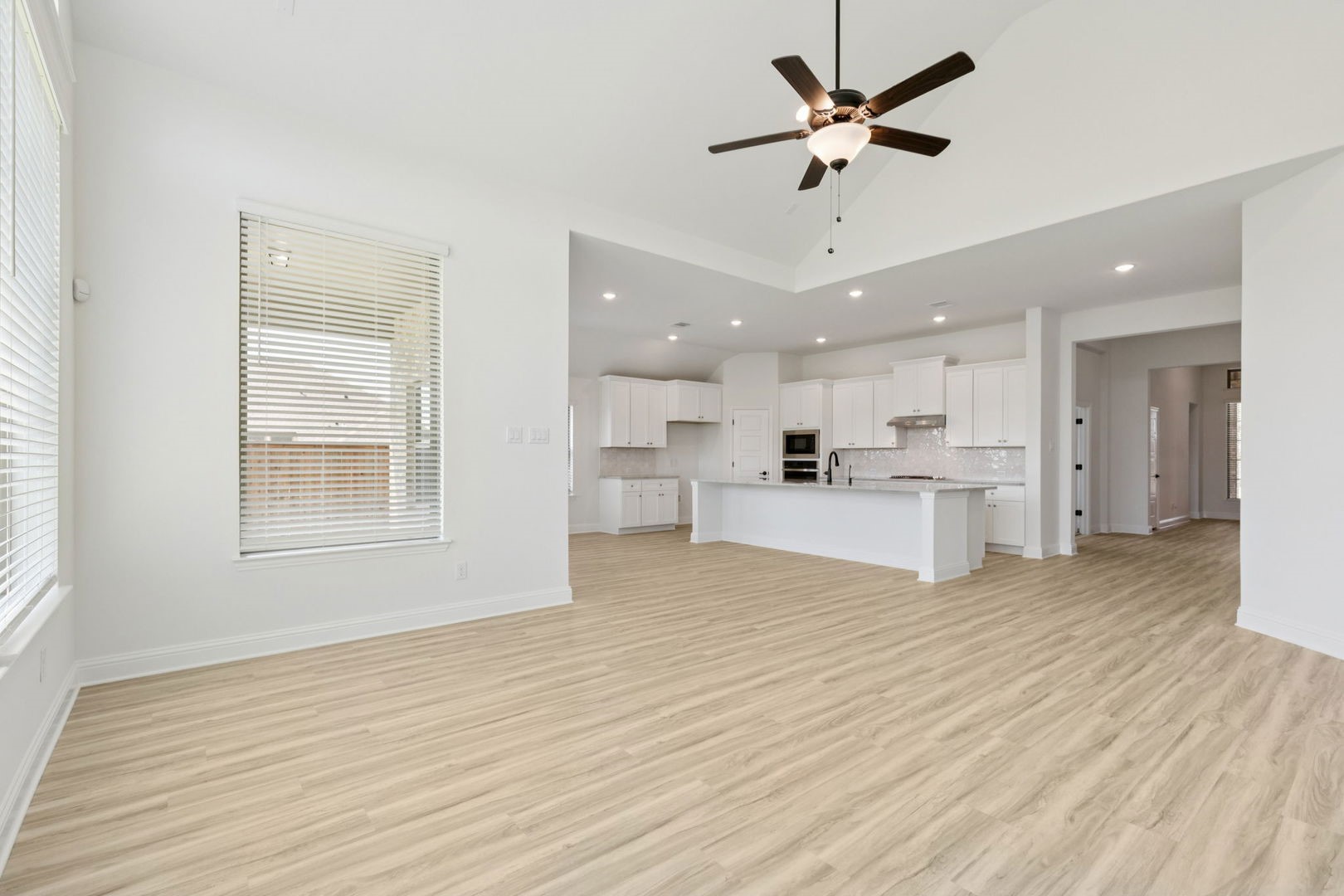7725 Dibble Avenue Joshua TX 76058
