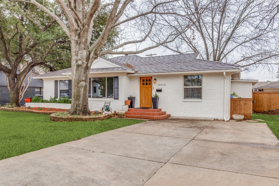 10010 Medlock Drive Dallas TX 75218