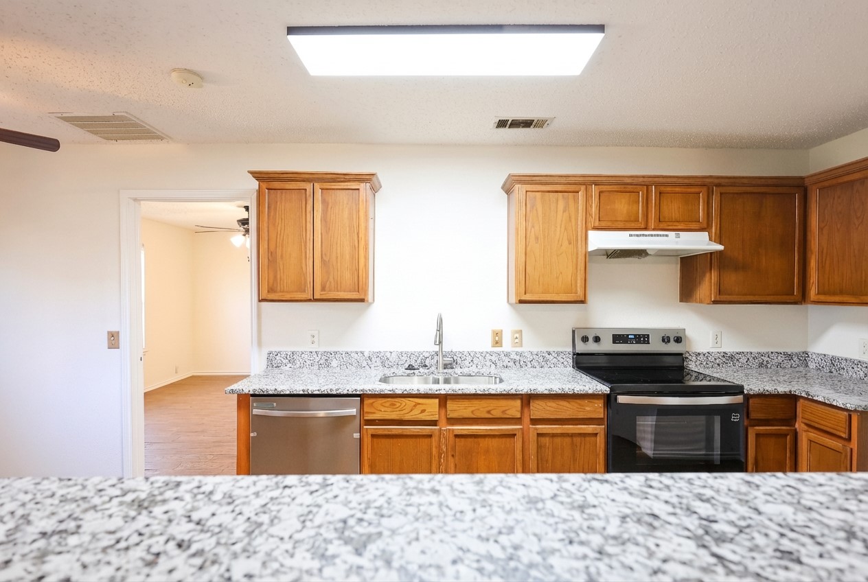 103 Pinecrest Drive Seagoville TX 75159