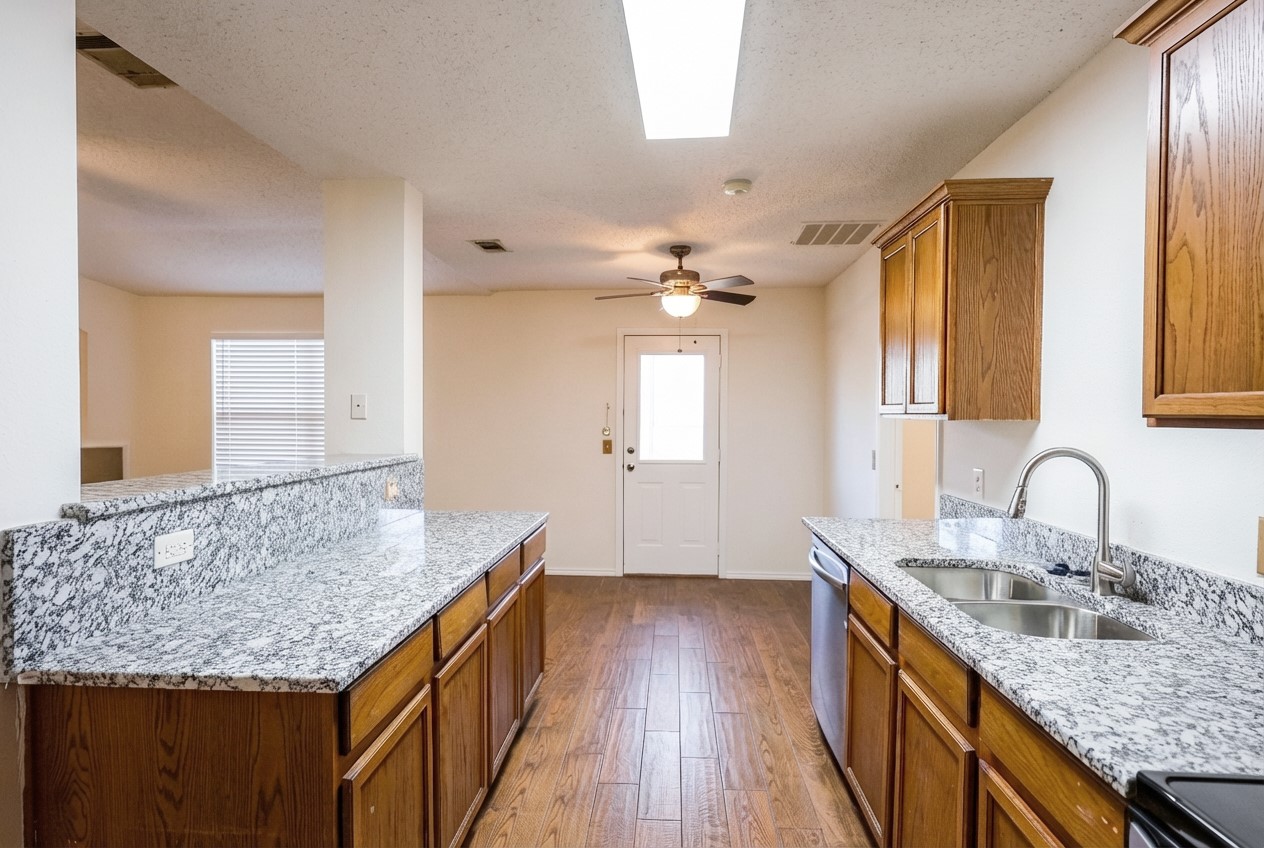 103 Pinecrest Drive Seagoville TX 75159