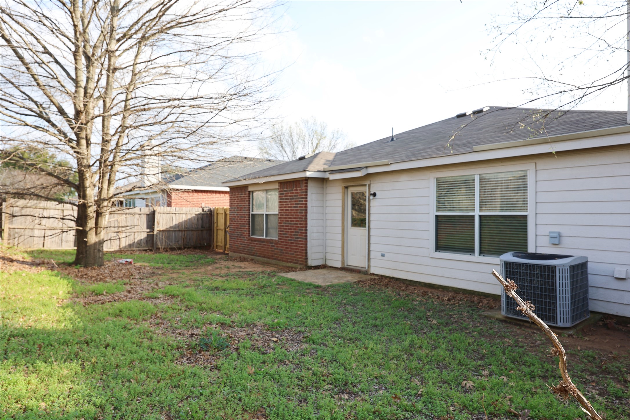 103 Pinecrest Drive Seagoville TX 75159