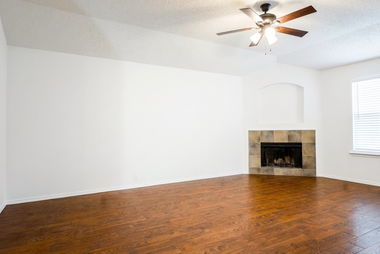 103 Pinecrest Drive Seagoville TX 75159