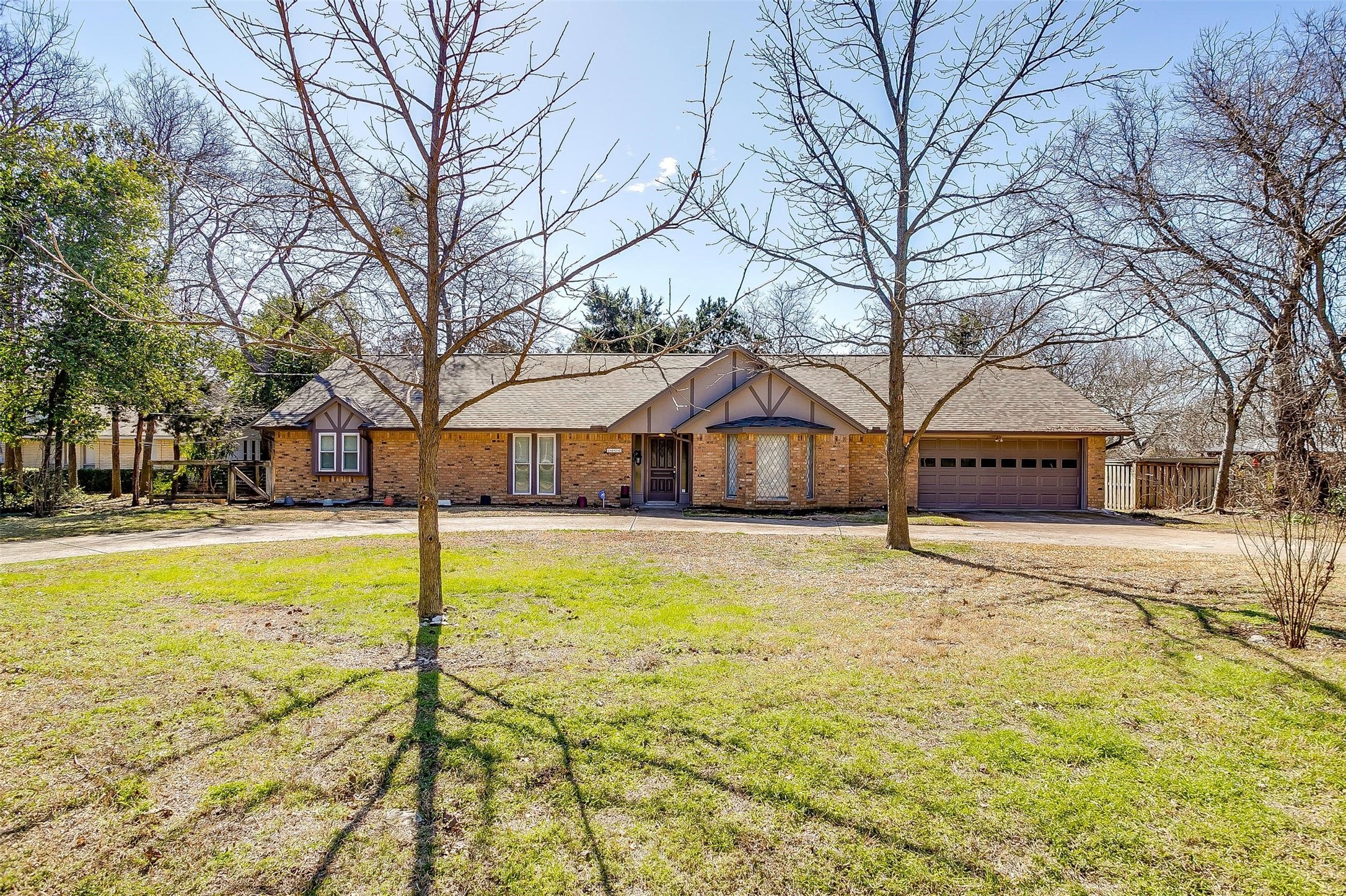 1410 W Ridge Drive Duncanville TX 75116