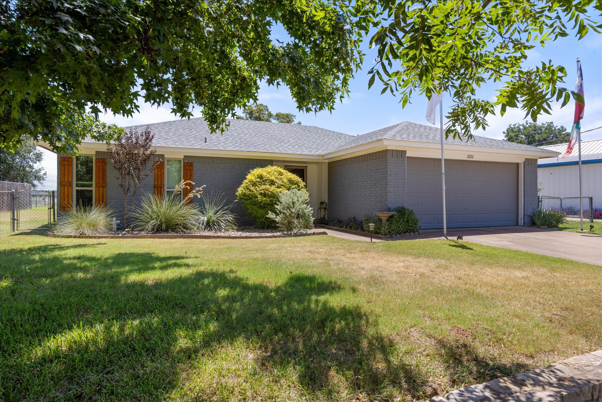 2201 Long Creek Court Granbury TX 76049