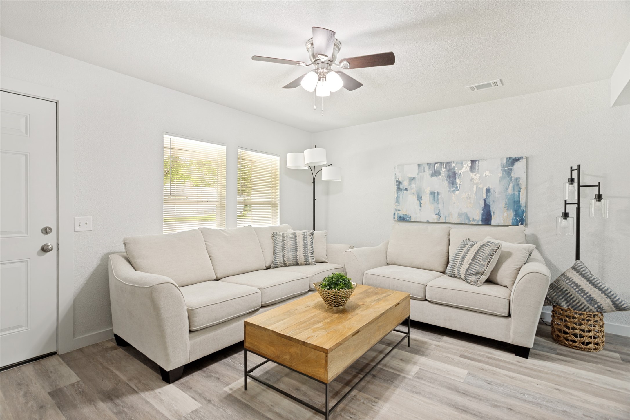 128 NW Lorna Street Burleson TX 76028