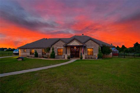 147 Horse Whisperer Court Decatur TX 76234