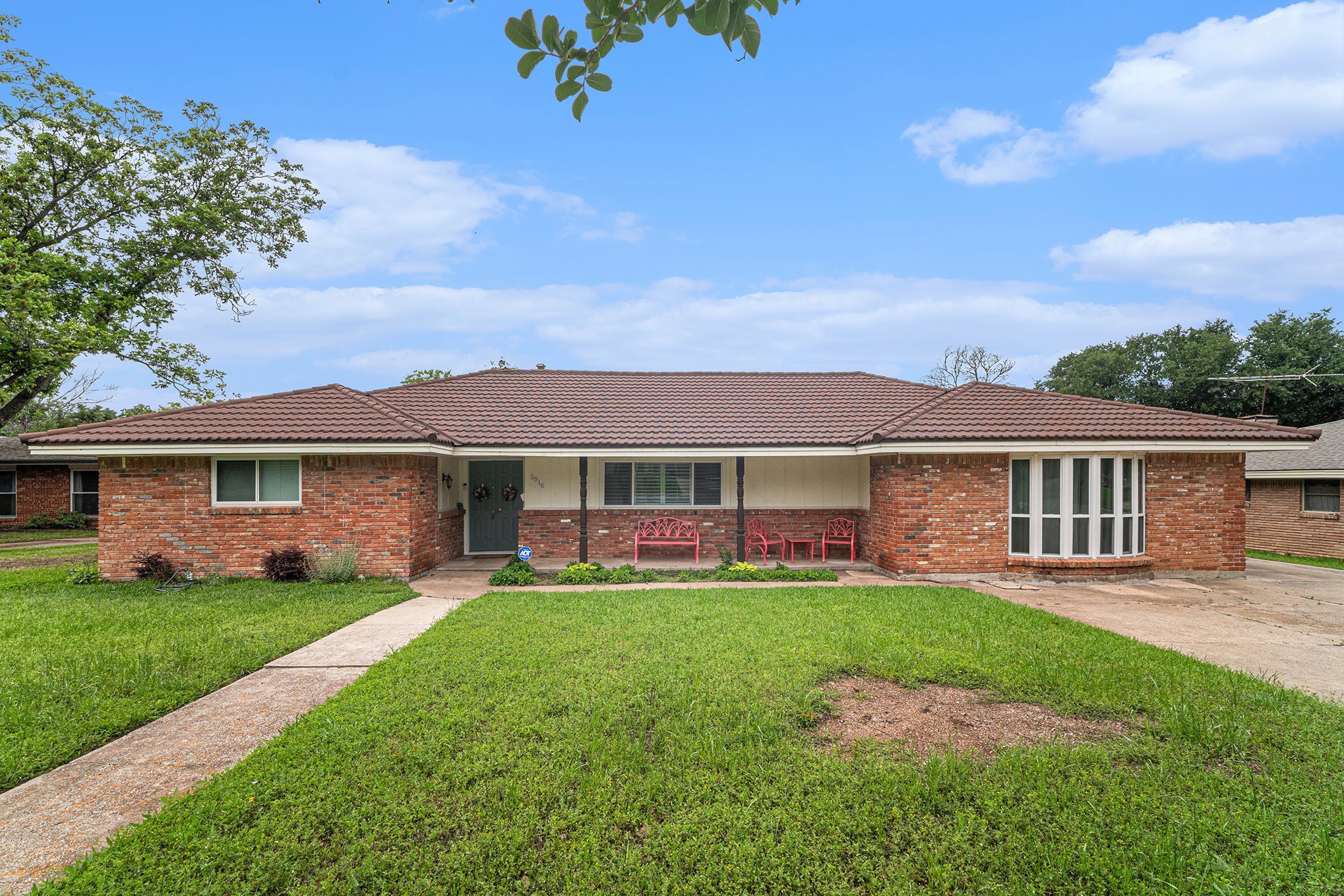 5816 Whitman Avenue Fort Worth TX 76133