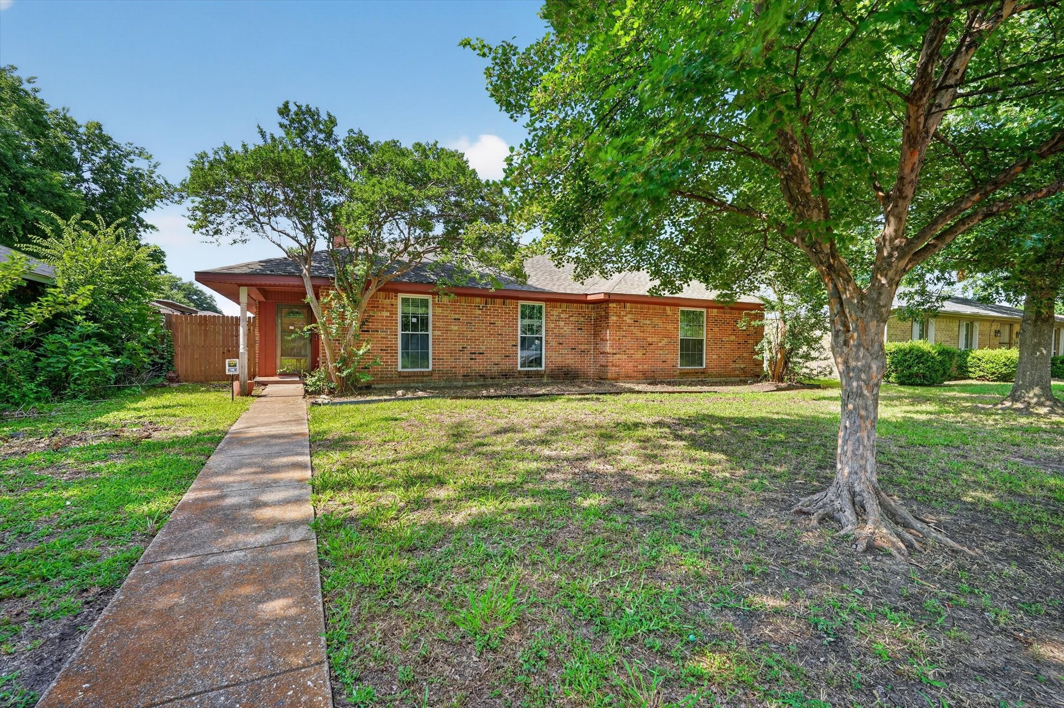 120 Running Brook Mesquite TX 75149