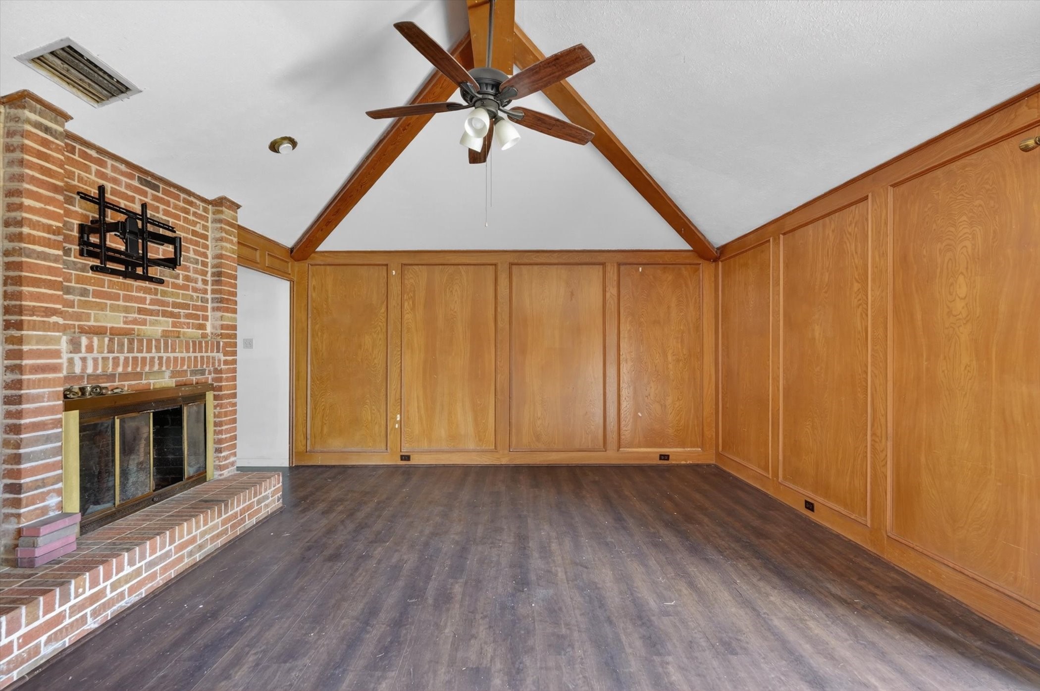 120 Running Brook Mesquite TX 75149