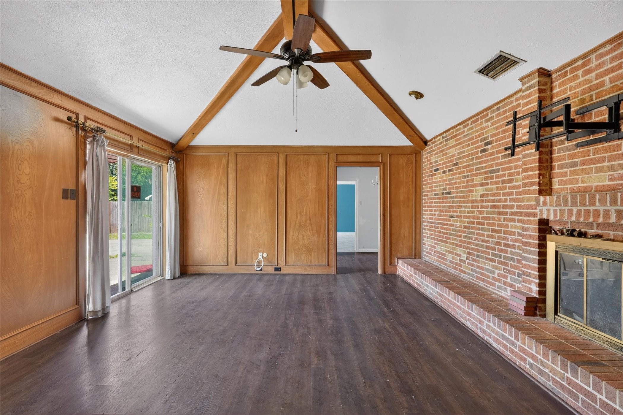 120 Running Brook Mesquite TX 75149