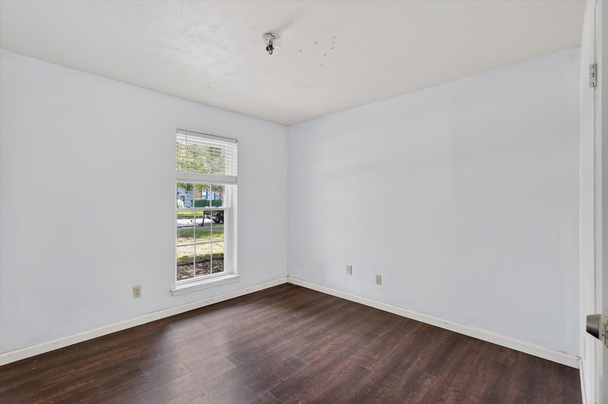 120 Running Brook Mesquite TX 75149
