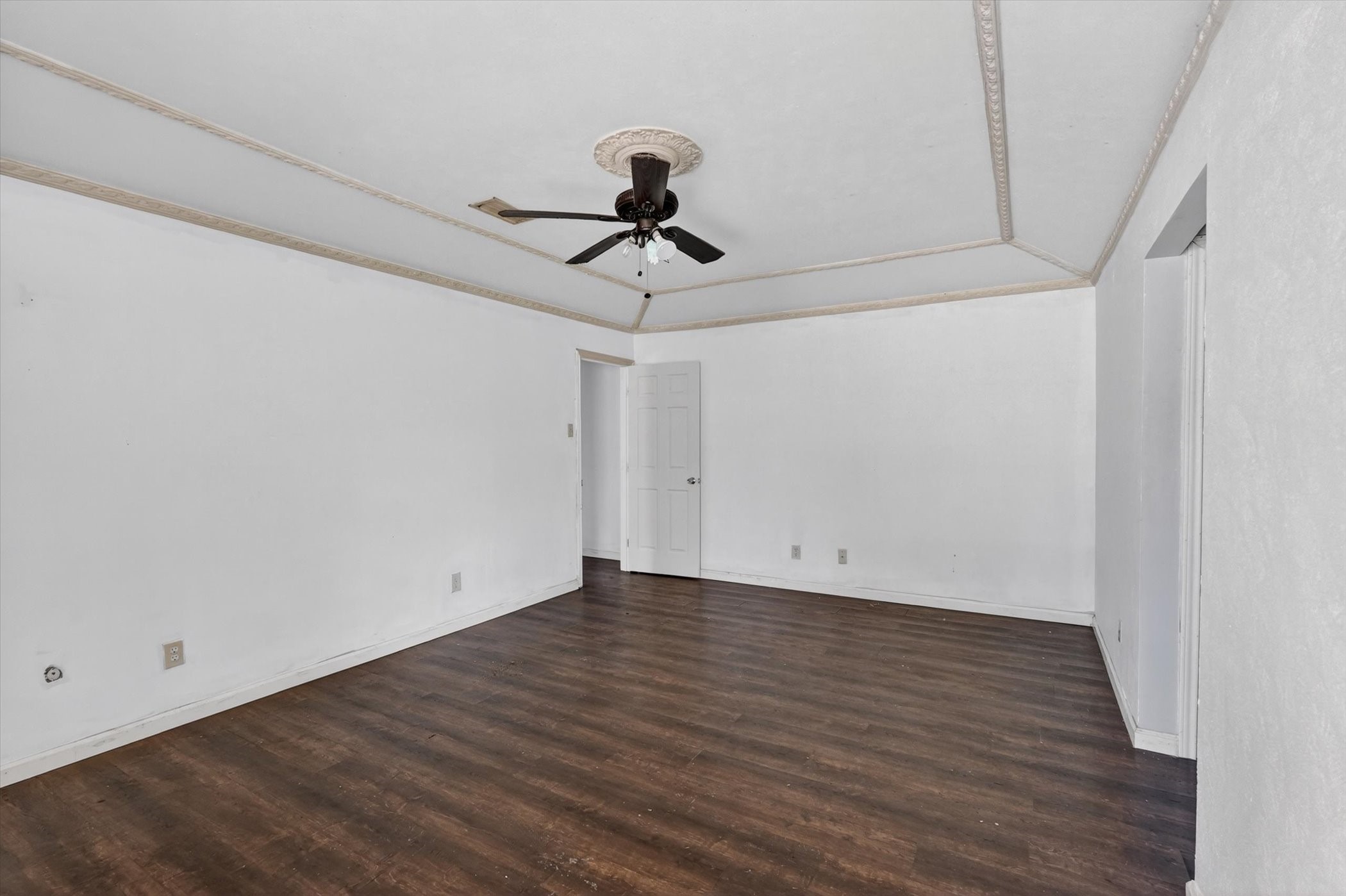 120 Running Brook Mesquite TX 75149