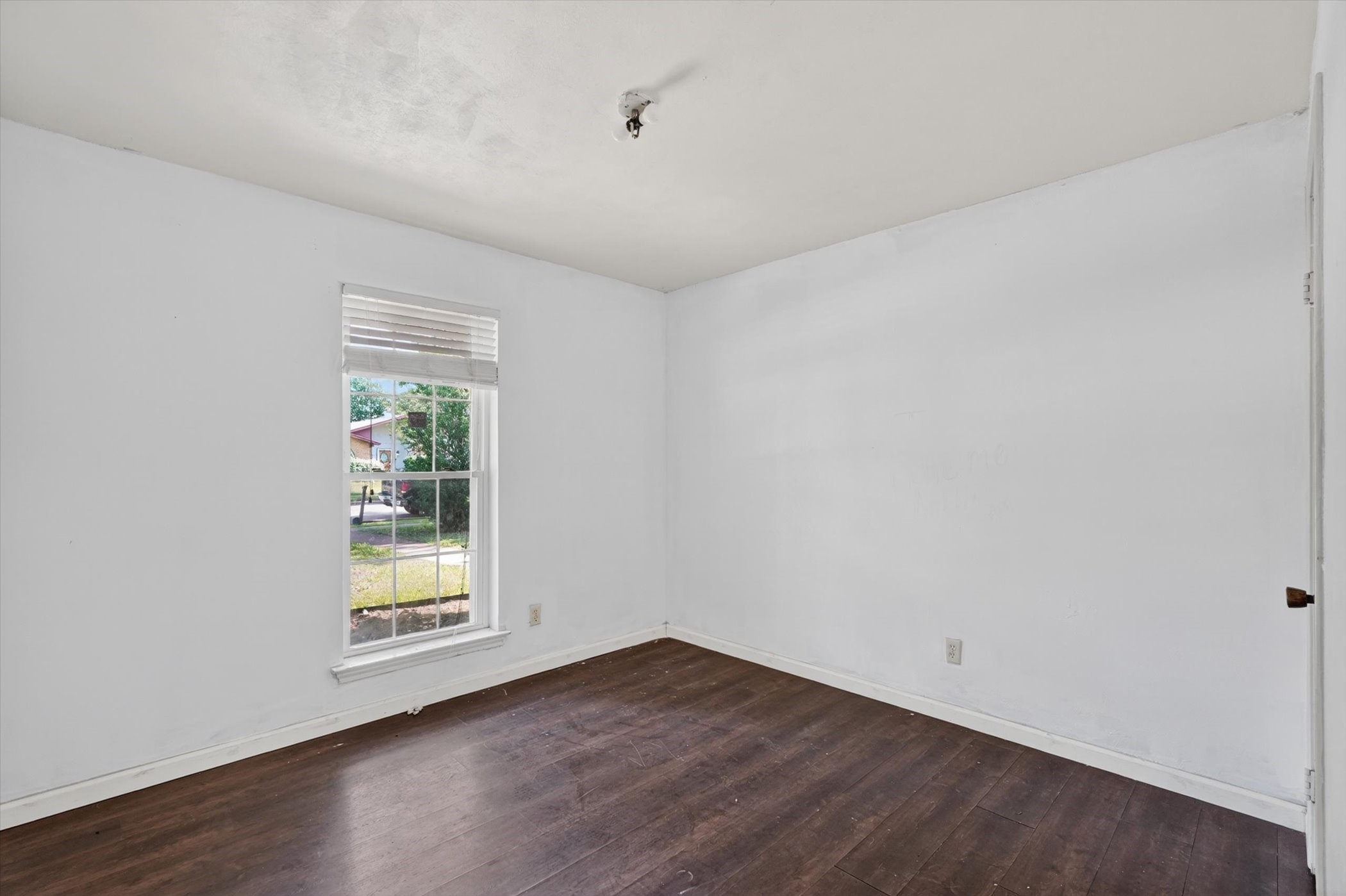 120 Running Brook Mesquite TX 75149