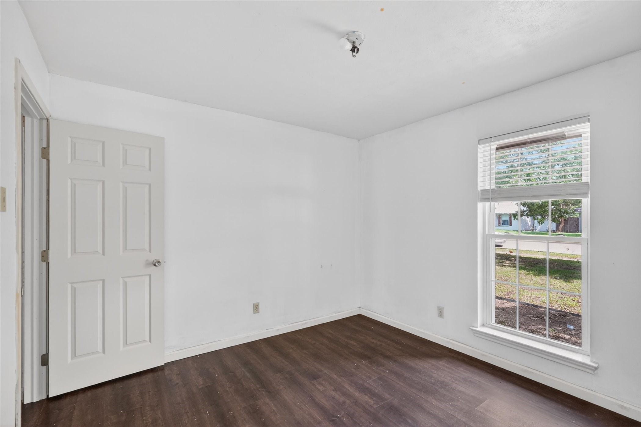 120 Running Brook Mesquite TX 75149