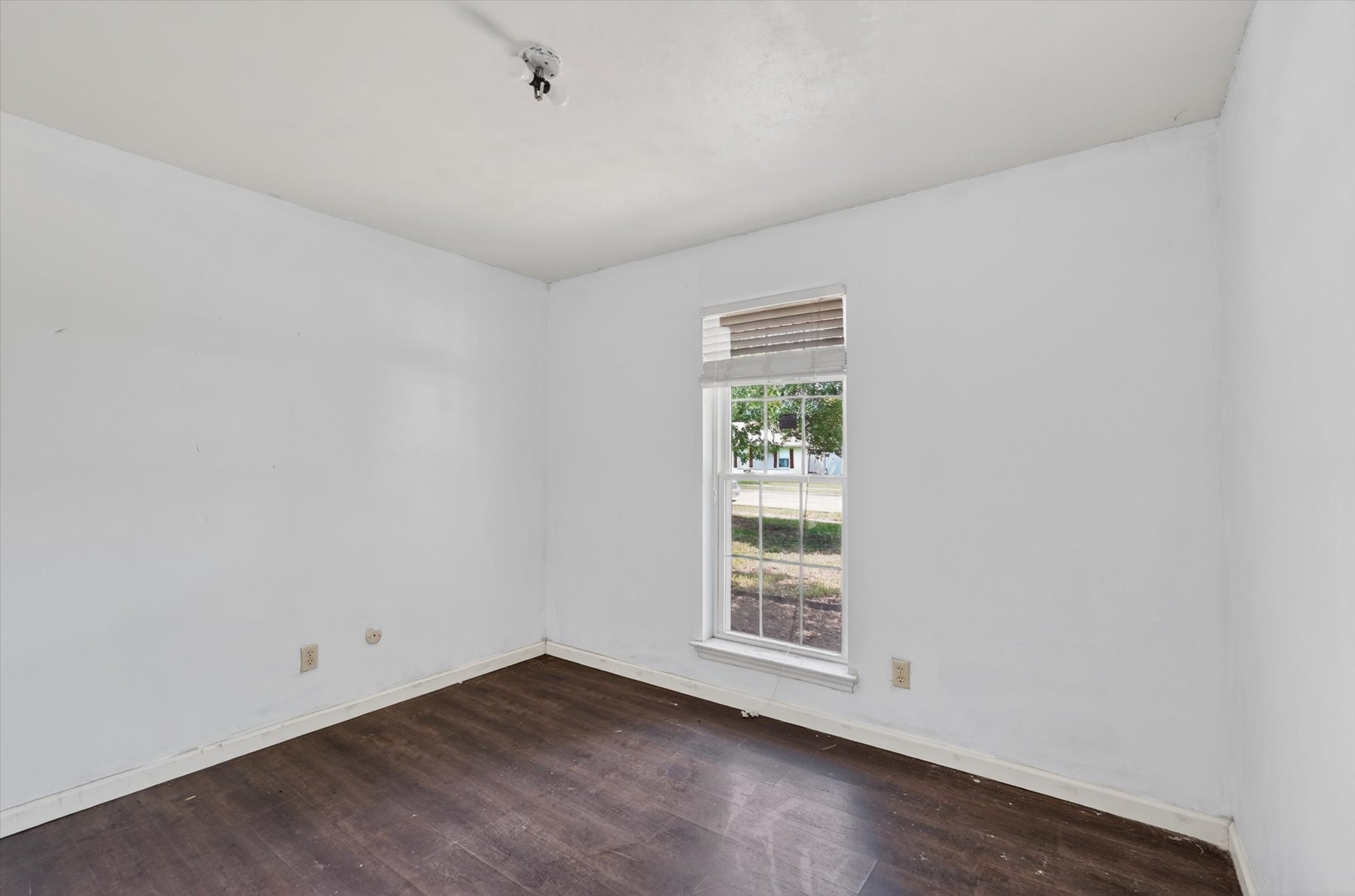 120 Running Brook Mesquite TX 75149