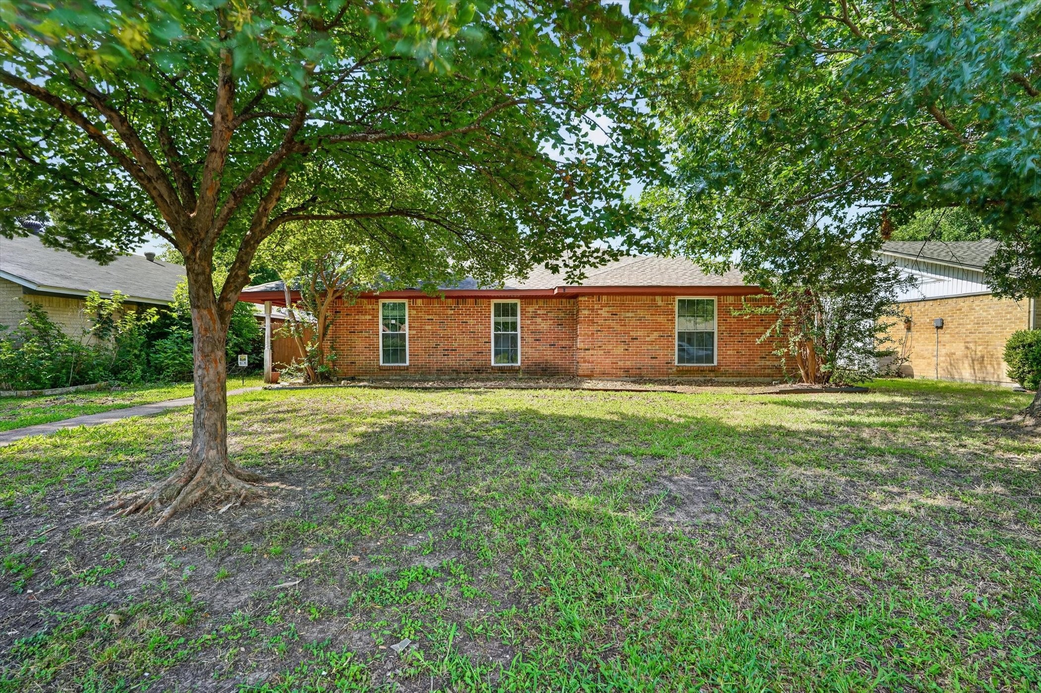 120 Running Brook Mesquite TX 75149