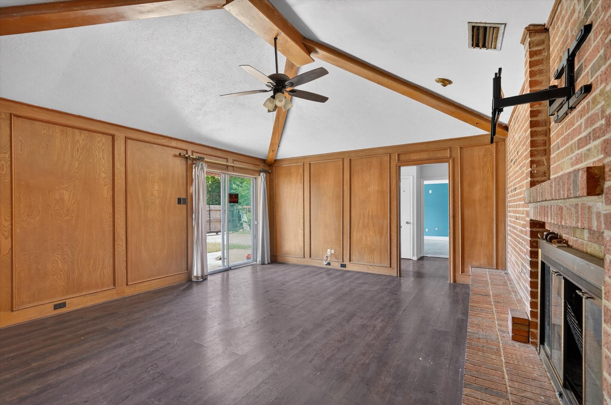 120 Running Brook Mesquite TX 75149