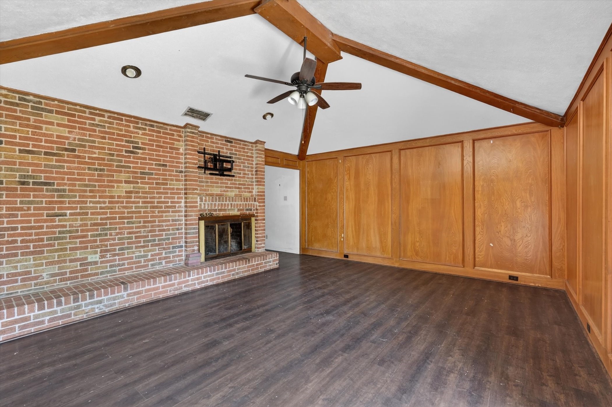 120 Running Brook Mesquite TX 75149