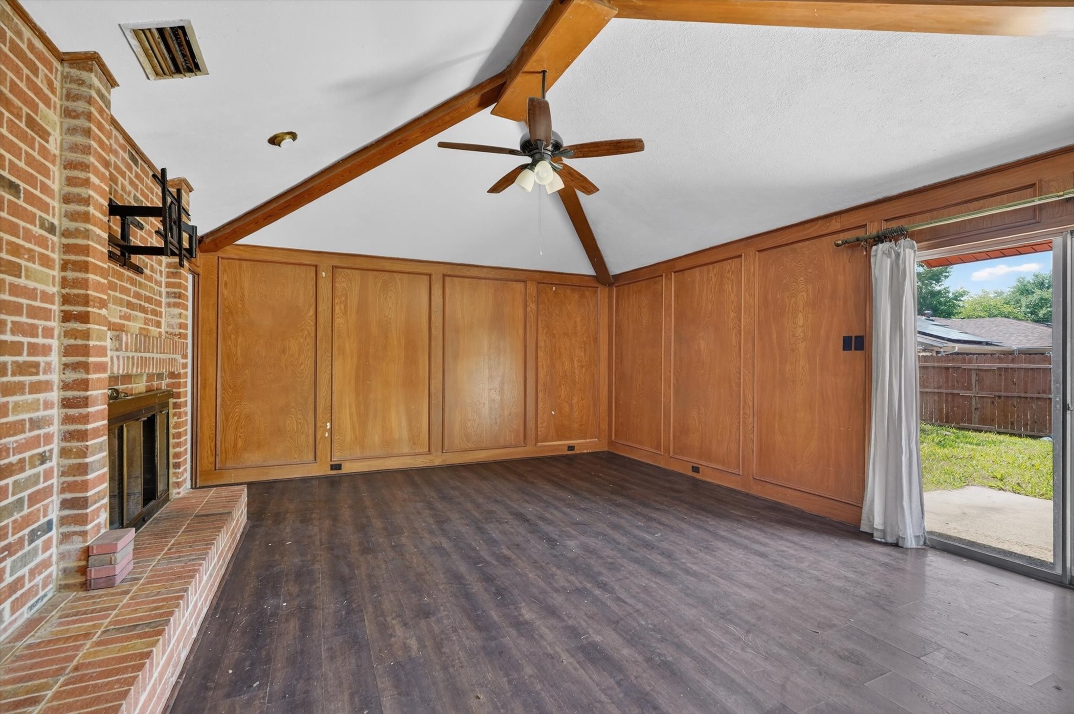 120 Running Brook Mesquite TX 75149