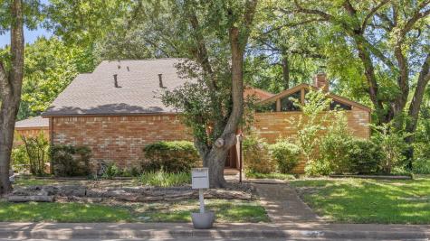 657 The Meadows Parkway Desoto TX 75115