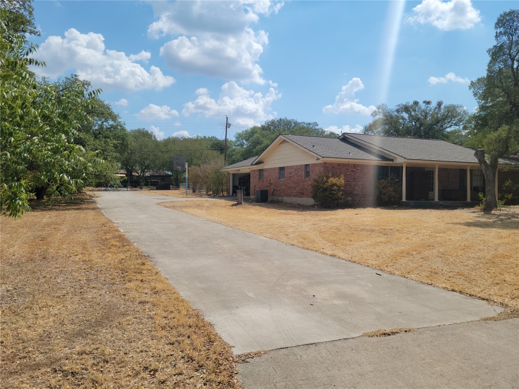 3406 3rd Street Brownwood TX 76801