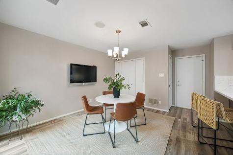 9060 Stone Creek Place Dallas TX 75243