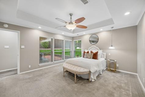 9060 Stone Creek Place Dallas TX 75243