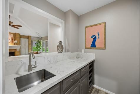 9060 Stone Creek Place Dallas TX 75243