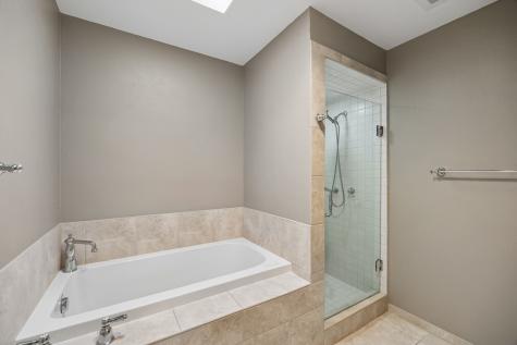 9060 Stone Creek Place Dallas TX 75243