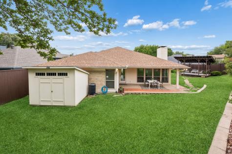 9060 Stone Creek Place Dallas TX 75243