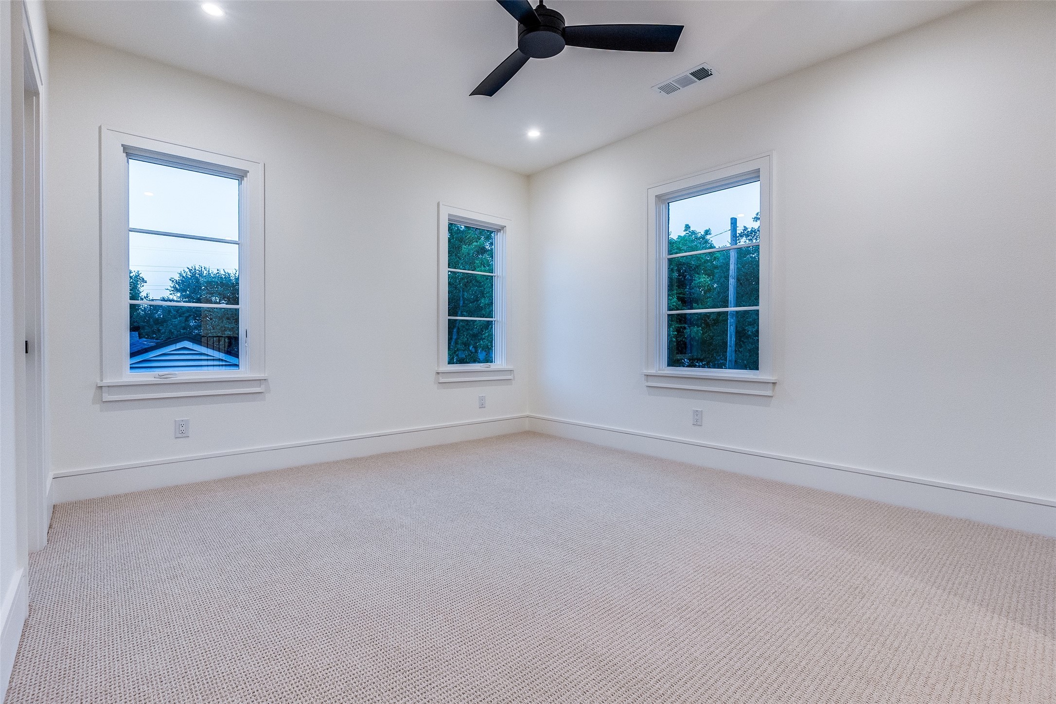 3935 Hawick Lane Dallas TX 75220