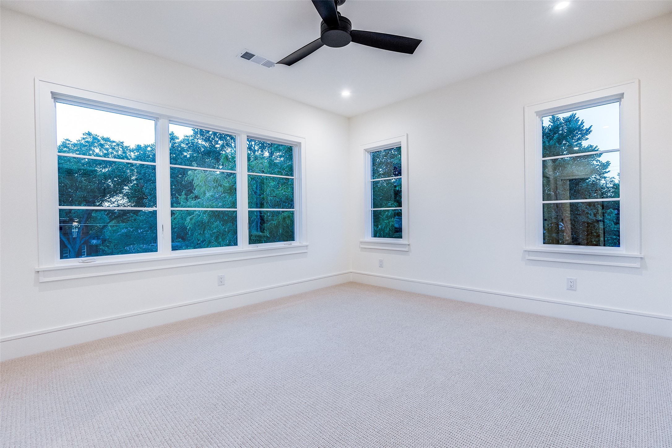 3935 Hawick Lane Dallas TX 75220