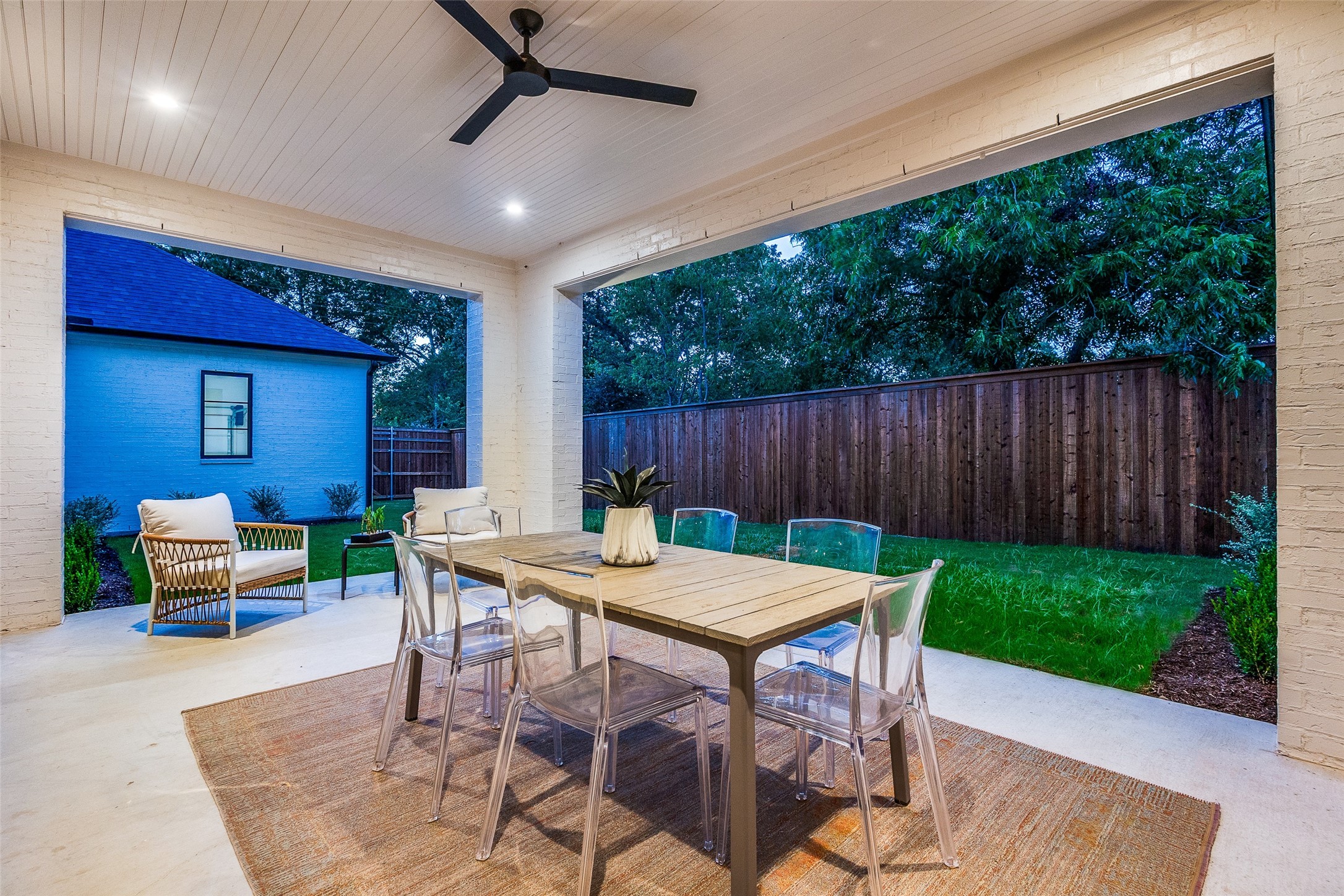 3935 Hawick Lane Dallas TX 75220