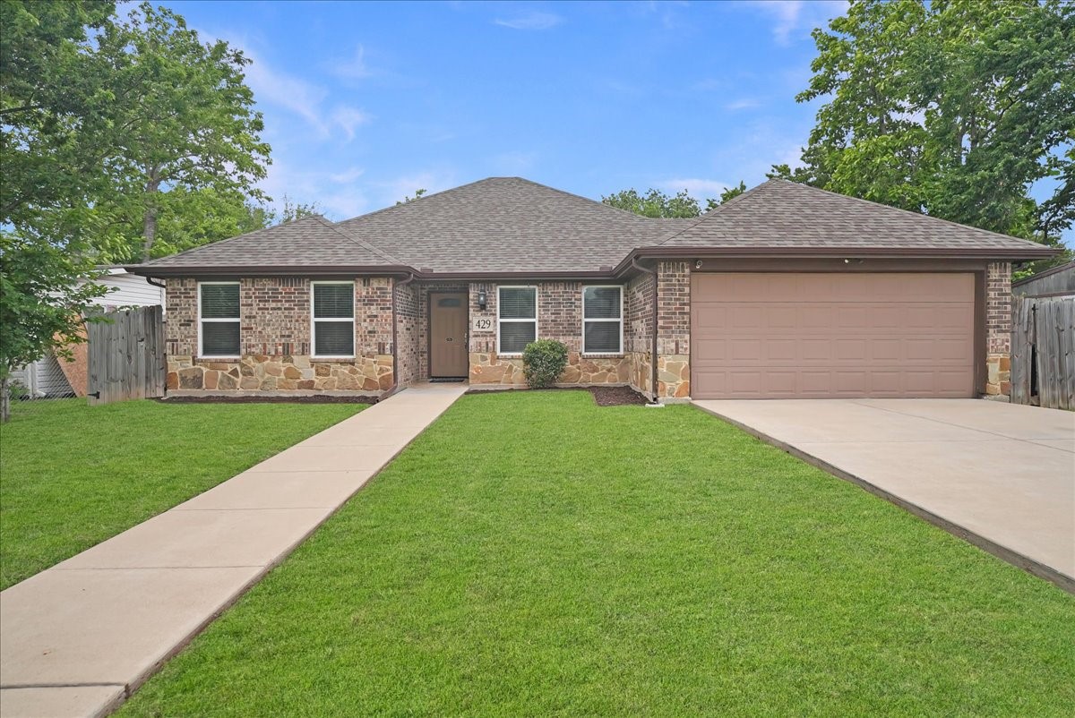 429 Cresthill Drive Mesquite TX 75149