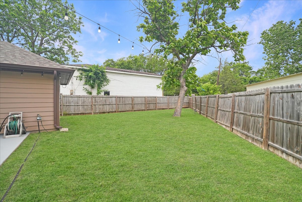 429 Cresthill Drive Mesquite TX 75149