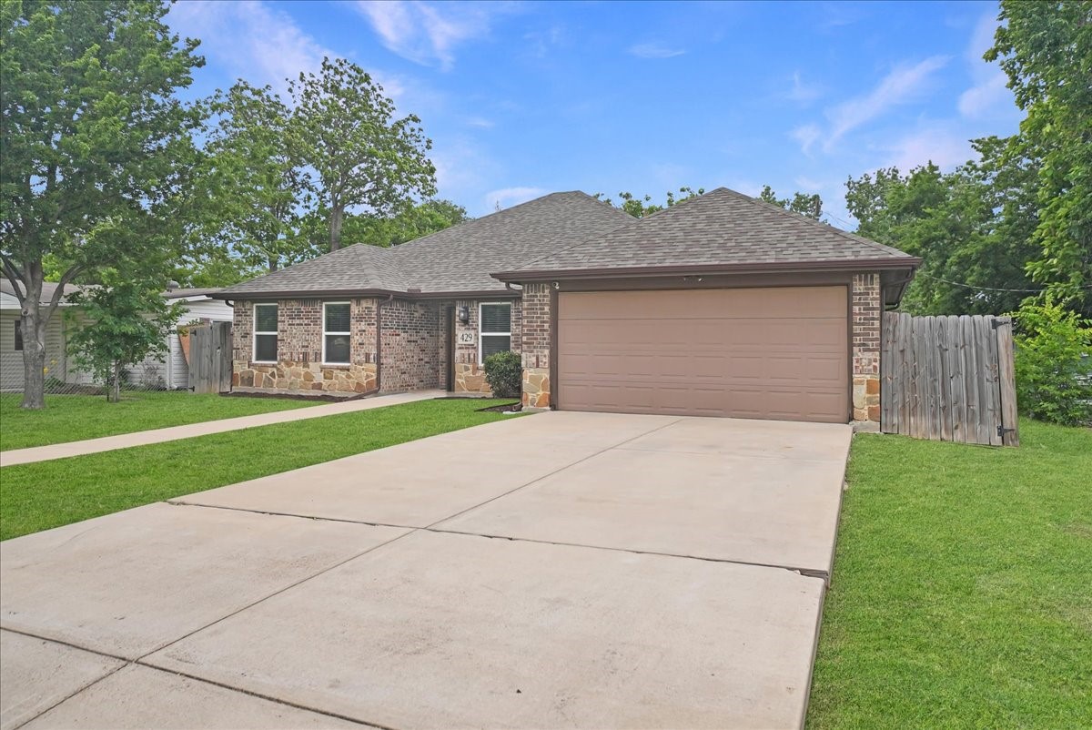 429 Cresthill Drive Mesquite TX 75149