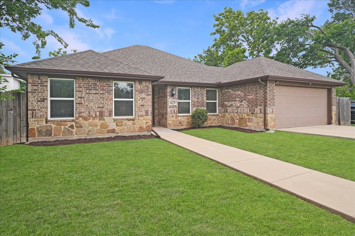 429 Cresthill Drive Mesquite TX 75149