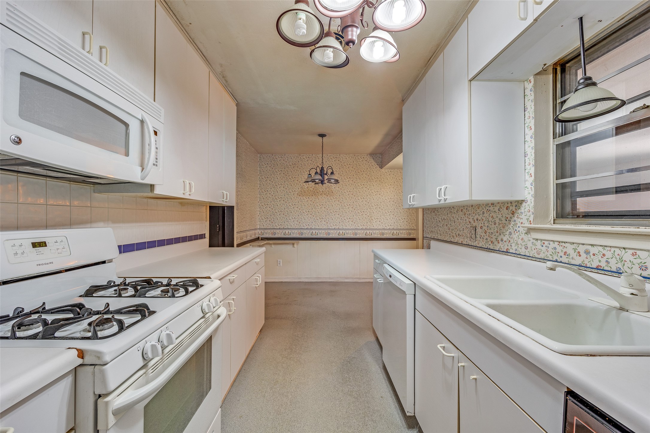 706 Gaylewood Drive Richardson TX 75080